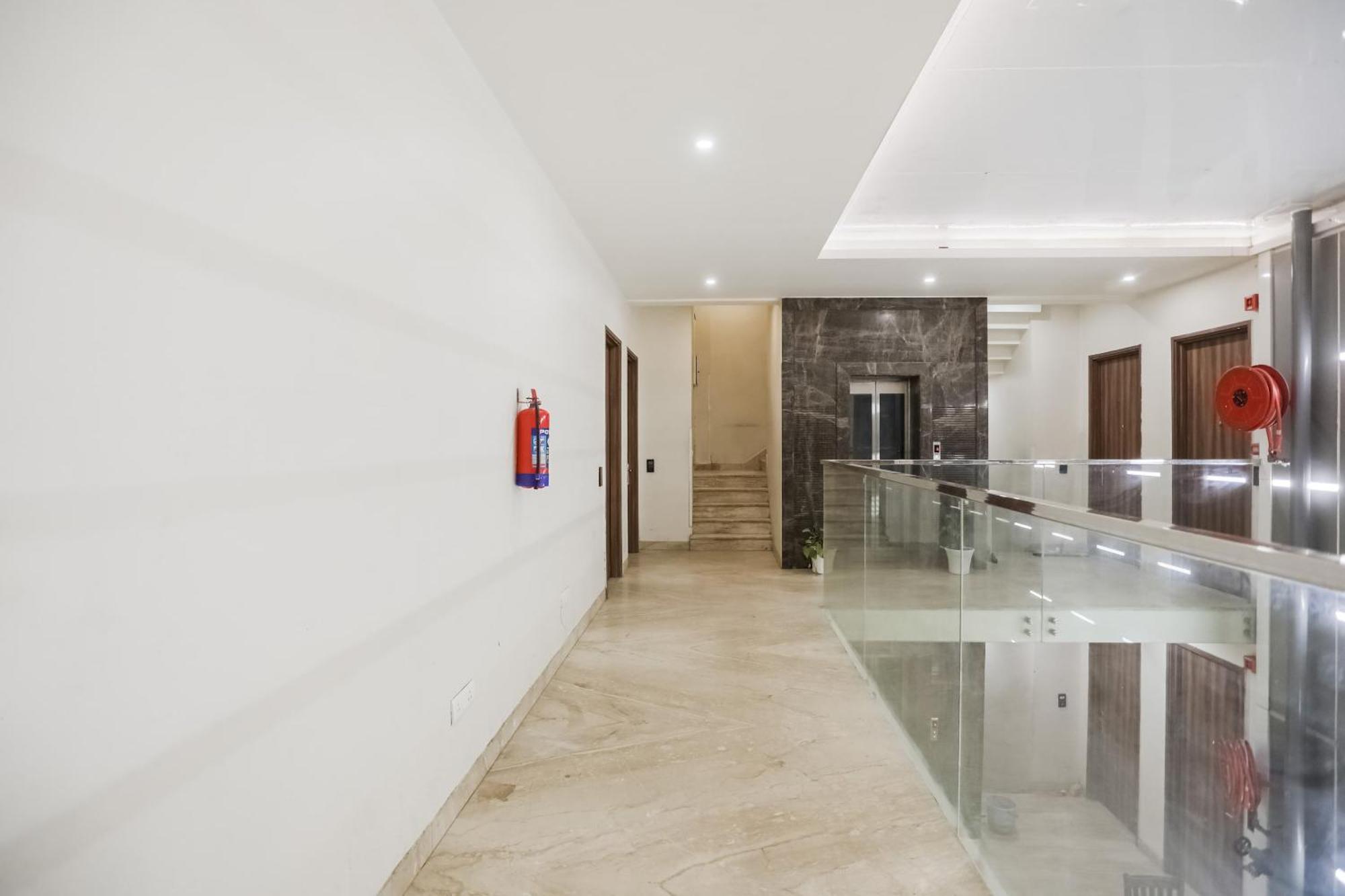 Townhouse The Amv Hotel Gurgaon Exterior photo