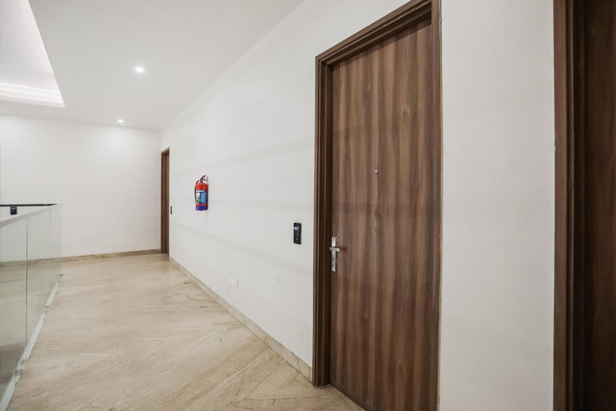 Townhouse The Amv Hotel Gurgaon Exterior photo